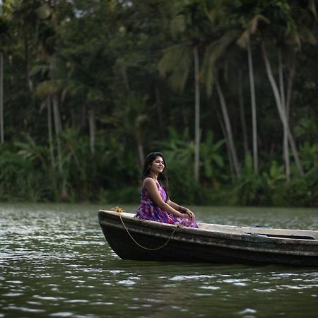 Delano Residency Hotel Kaliyal Buitenkant foto