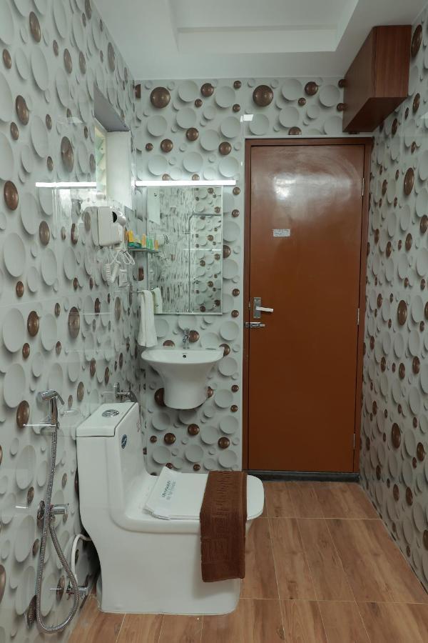 Delano Residency Hotel Kaliyal Buitenkant foto